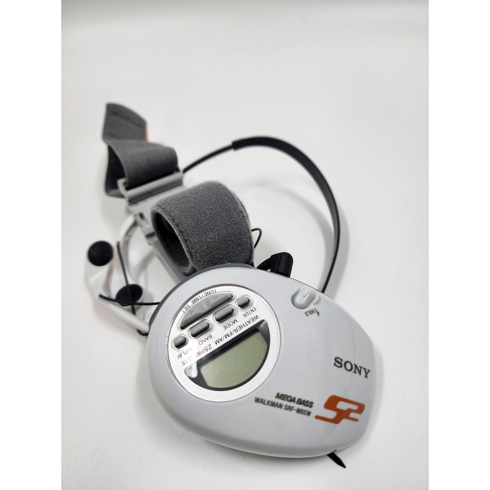 Sony Walkman SRF-M85W S2 Sports AM FM Weather Digital Radio Armband Headphones